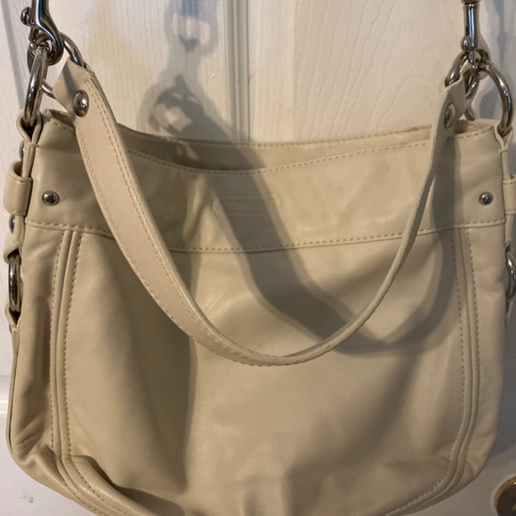 COACH CROSSBODY BAG - Picture 2 of 6